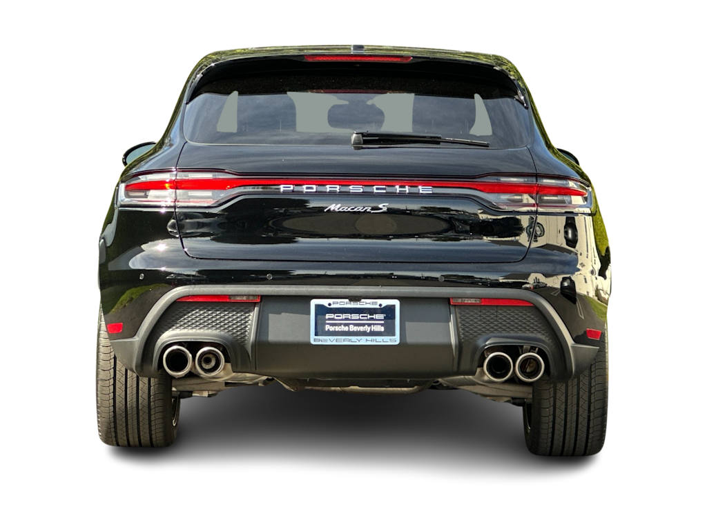 Thumbnail: 2026 Porsche Macan - 5