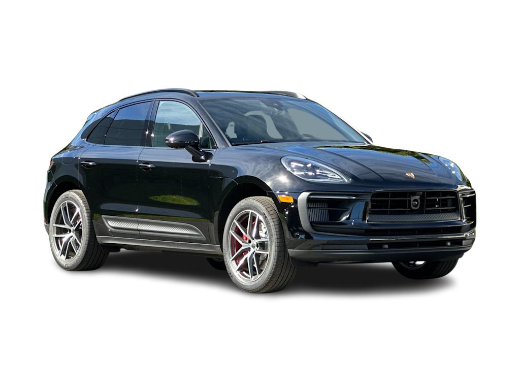 Thumbnail: 2026 Porsche Macan - 21