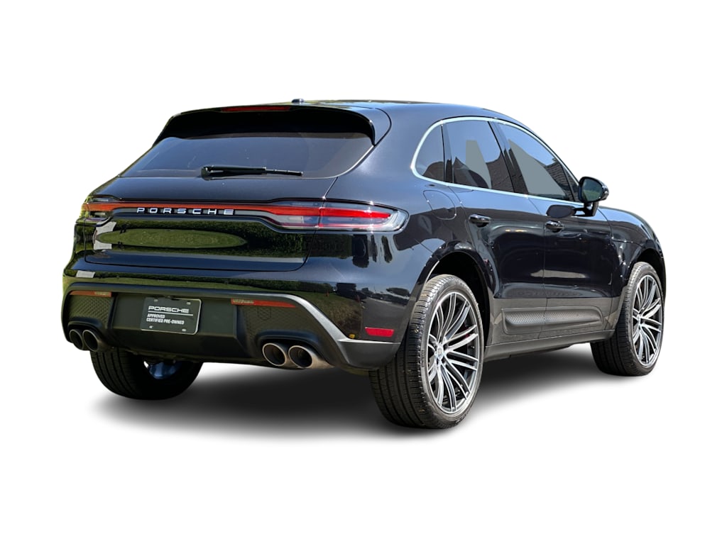 Thumbnail: 2023 Porsche Macan - 20