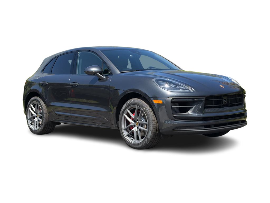 Thumbnail: 2026 Porsche Macan - 21