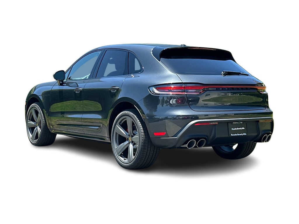 Thumbnail: 2026 Porsche Macan - 4
