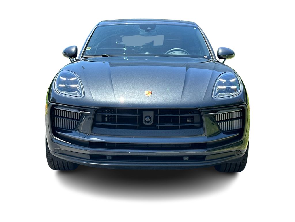 Thumbnail: 2026 Porsche Macan - 6