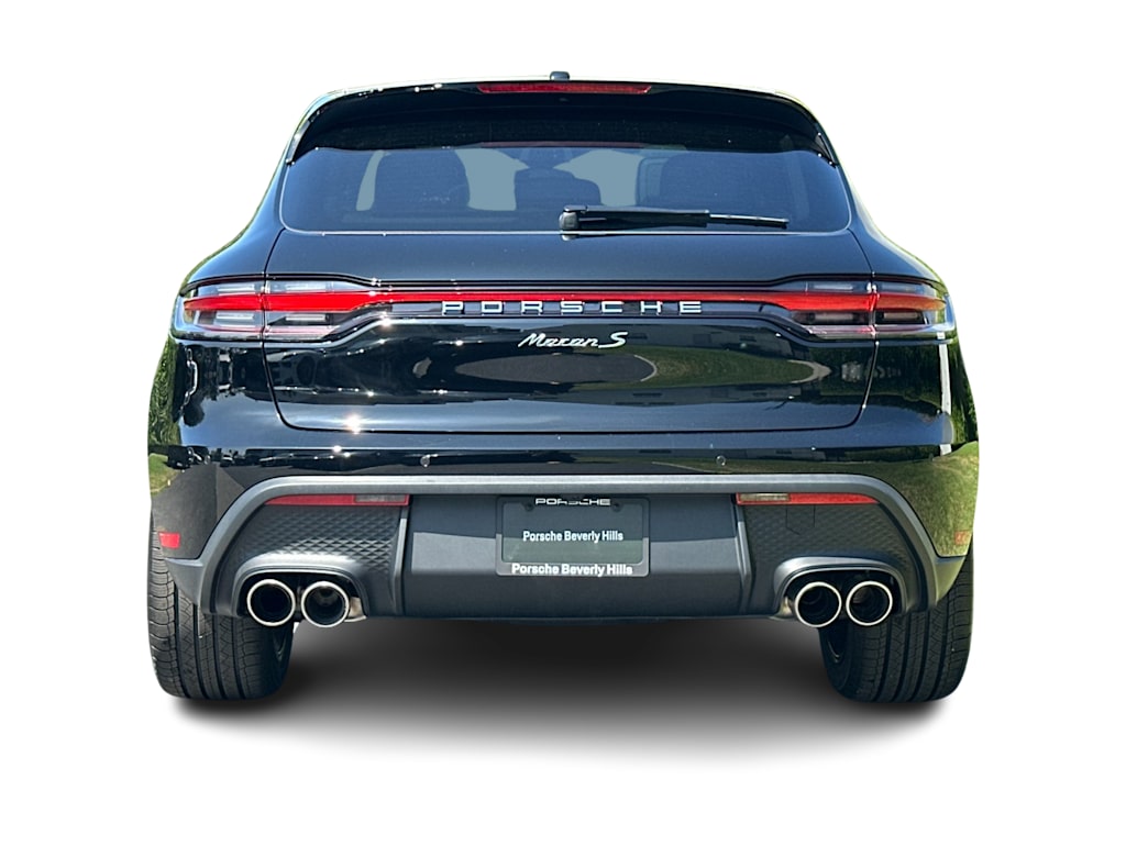 Thumbnail: 2026 Porsche Macan - 5
