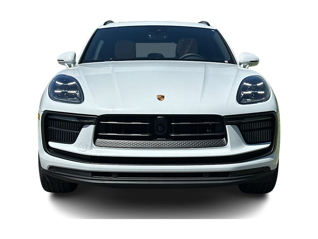 Thumbnail: 2026 Porsche Macan - 6