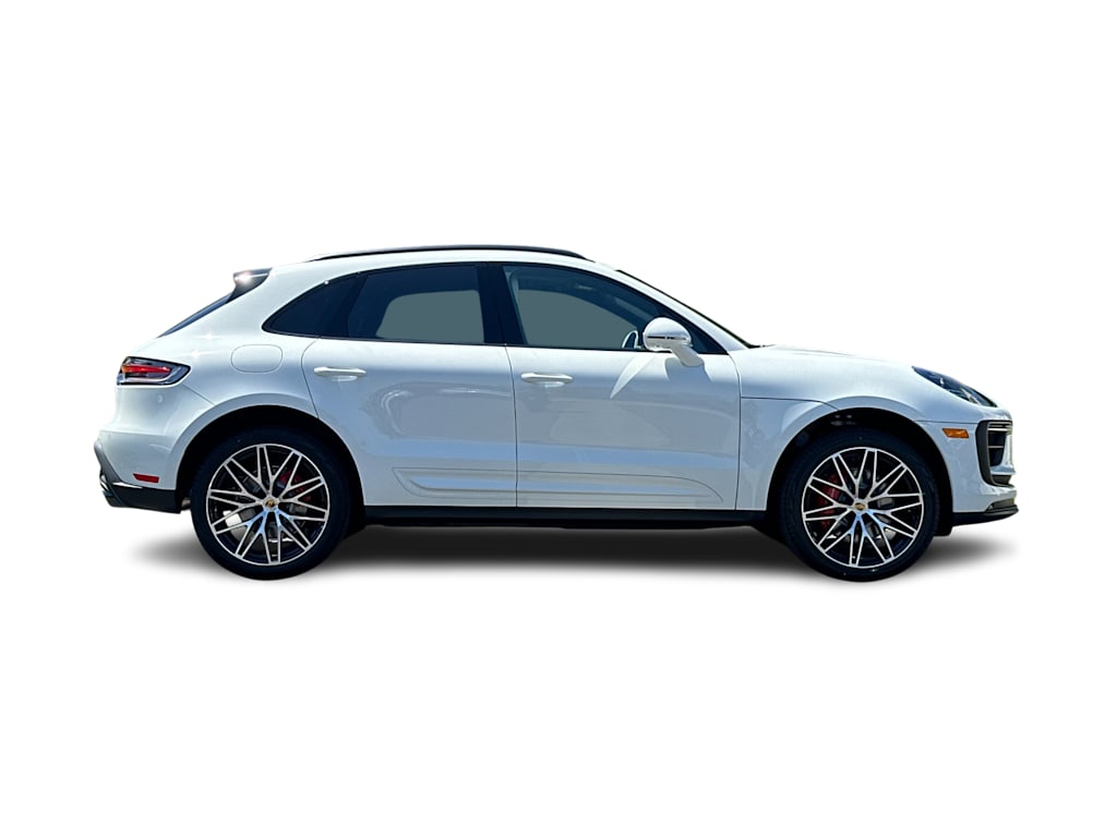 Thumbnail: 2026 Porsche Macan - 20