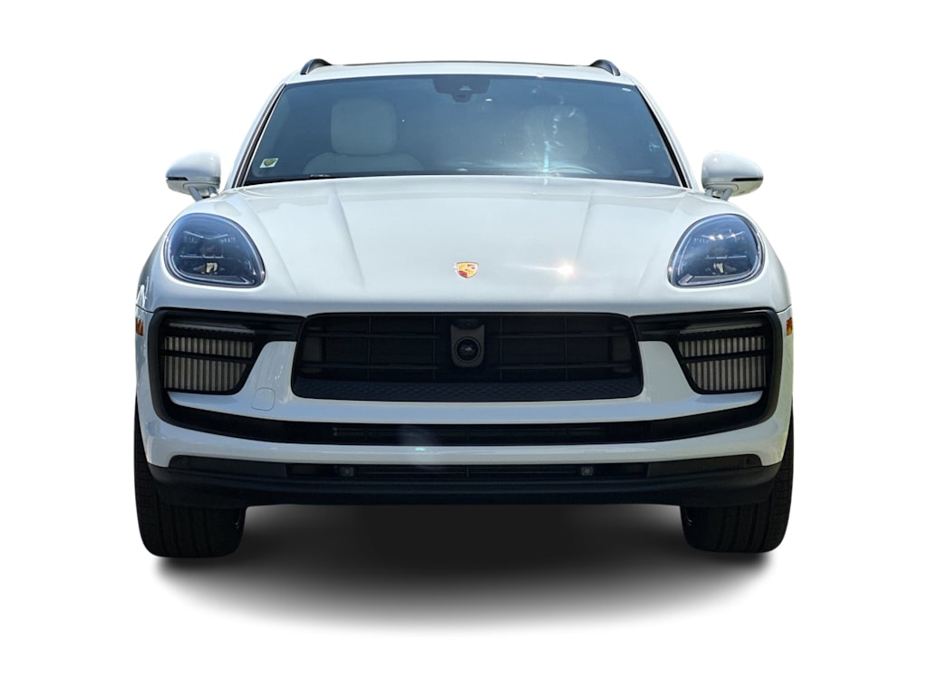 Thumbnail: 2026 Porsche Macan - 6