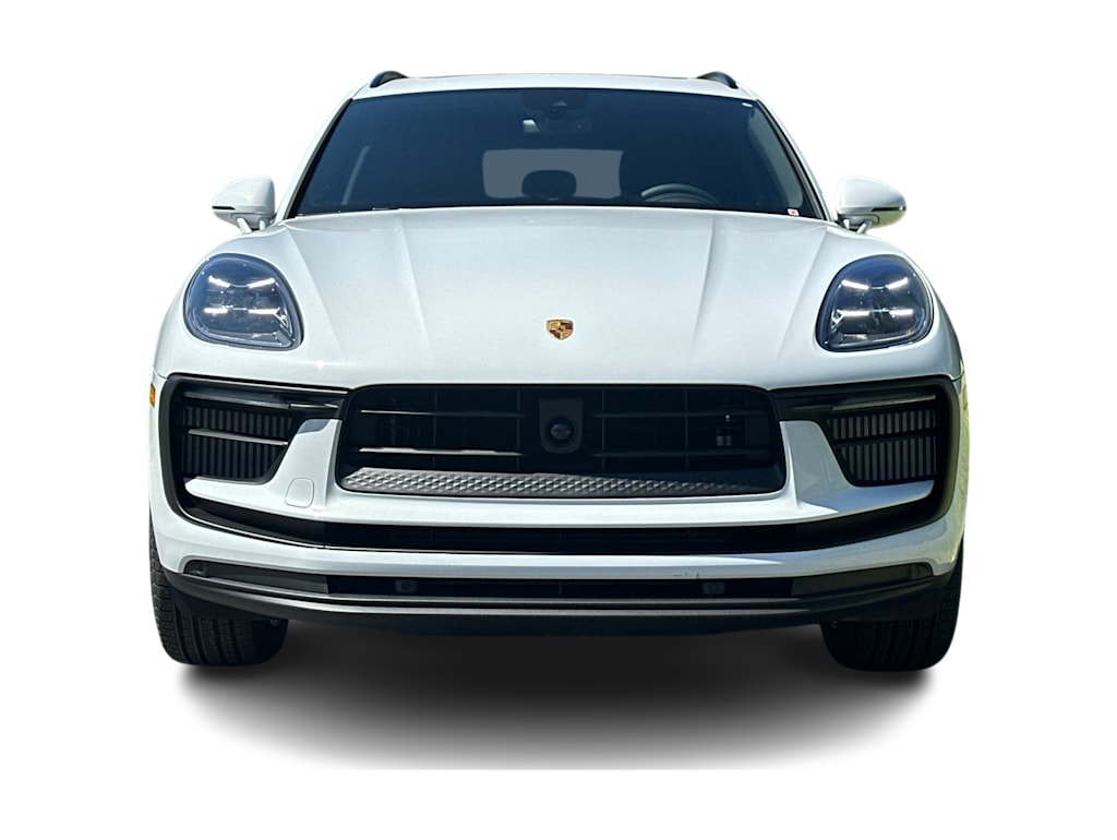 Thumbnail: 2026 Porsche Macan - 6