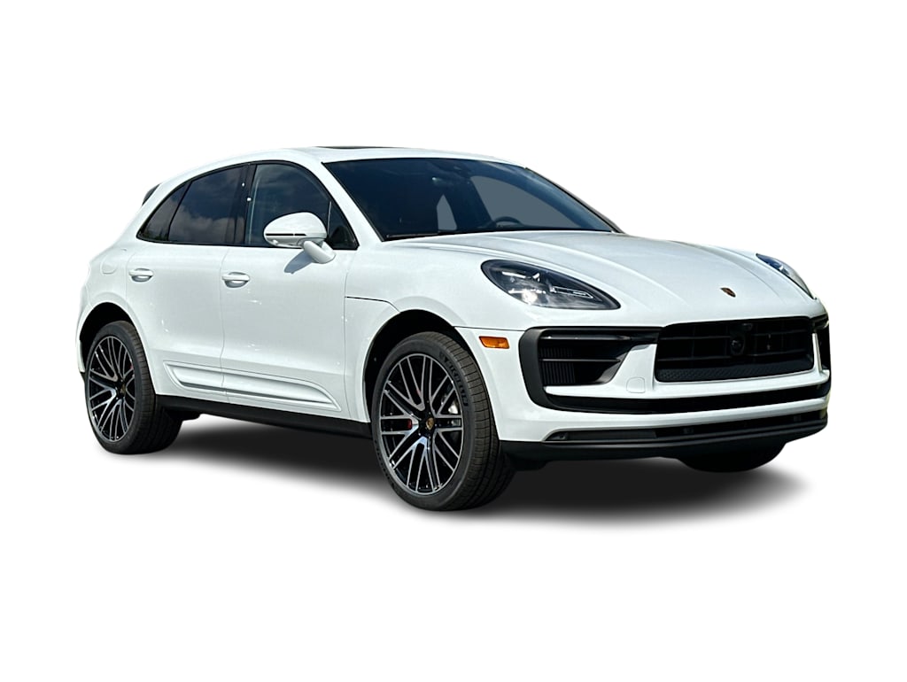 Thumbnail: 2026 Porsche Macan - 21