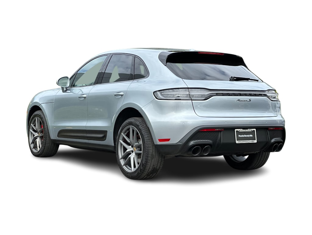 Thumbnail: 2023 Porsche Macan - 18