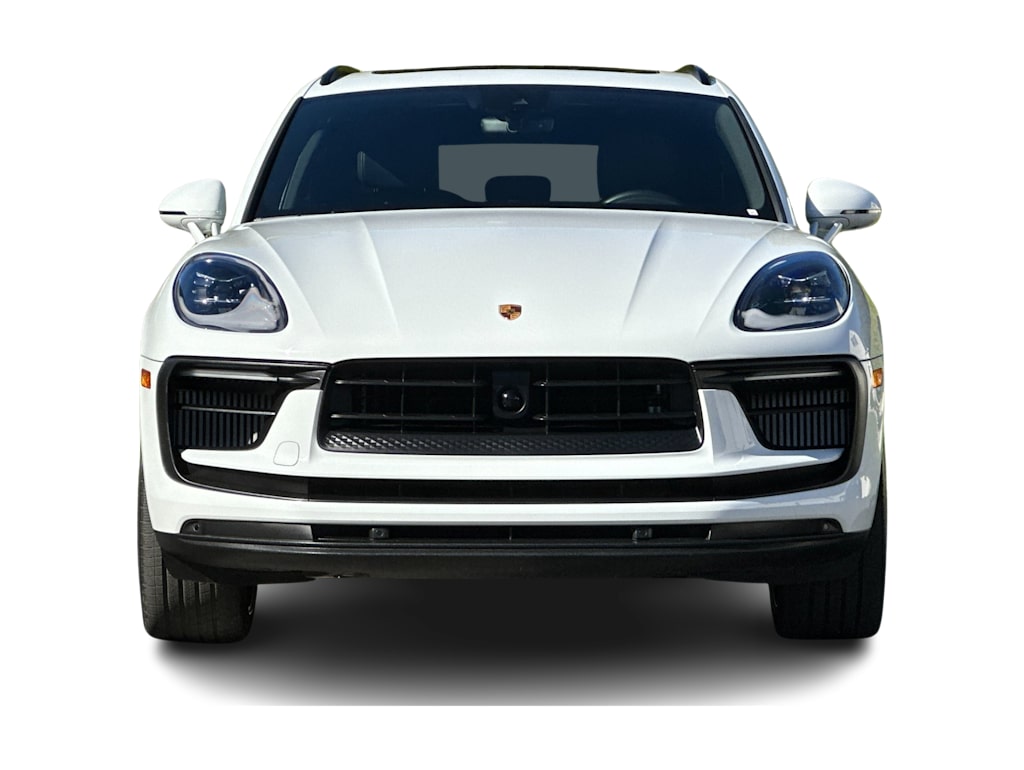 Thumbnail: 2023 Porsche Macan - 6