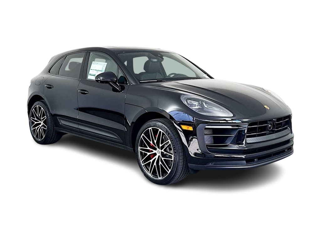 Thumbnail: 2026 Porsche Macan - 16