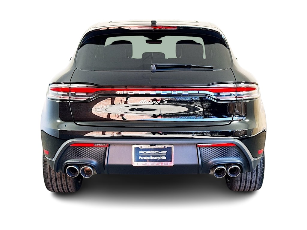 Thumbnail: 2026 Porsche Macan - 19