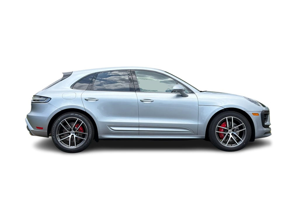 Thumbnail: 2026 Porsche Macan - 20