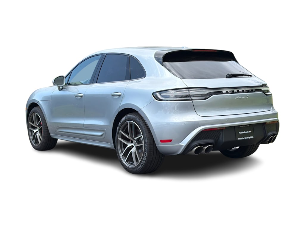Thumbnail: 2026 Porsche Macan - 4
