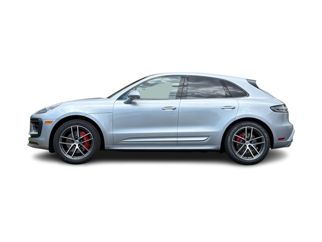 Thumbnail: 2026 Porsche Macan - 3