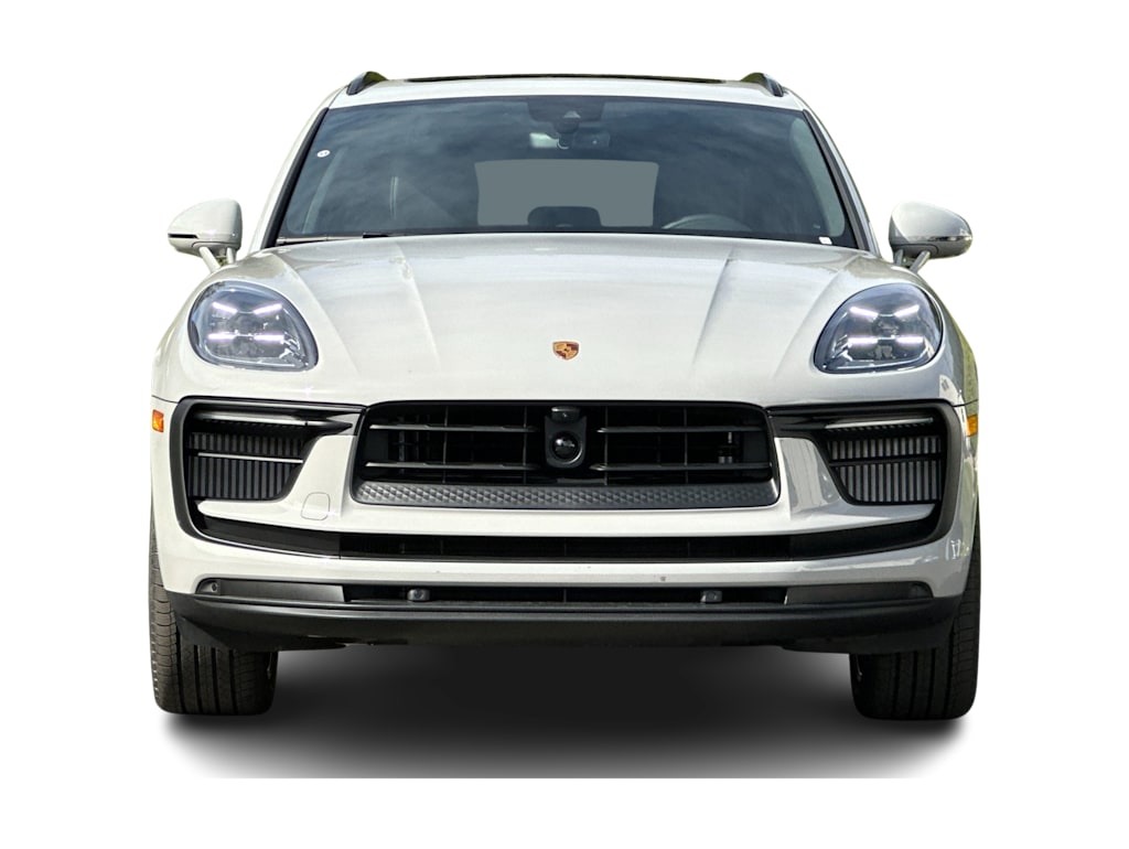 Thumbnail: 2026 Porsche Macan - 21