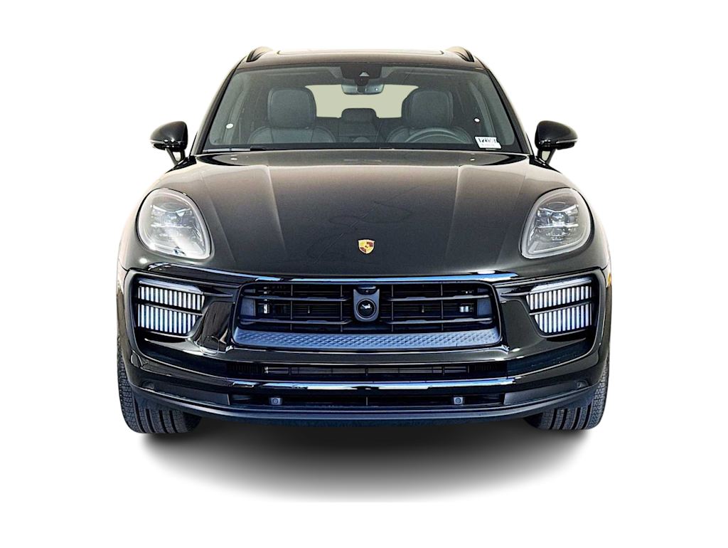 Thumbnail: 2026 Porsche Macan - 34