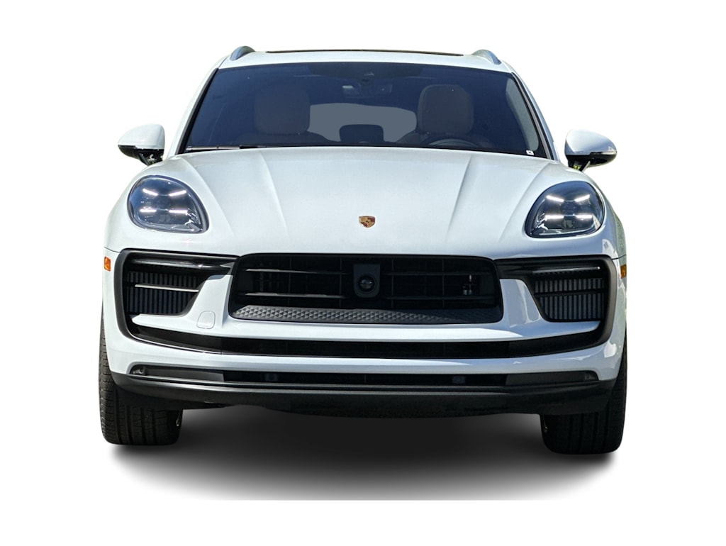 Thumbnail: 2026 Porsche Macan - 6