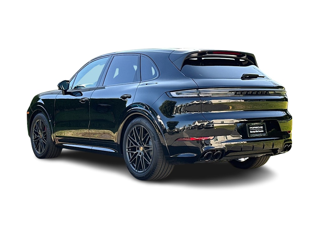 Thumbnail: 2026 Porsche Cayenne - 4