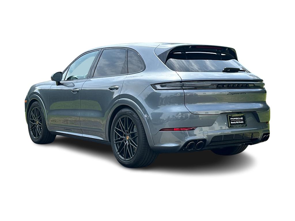 Thumbnail: 2026 Porsche Cayenne - 4