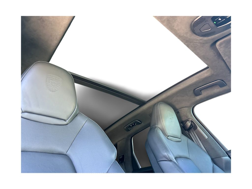 Thumbnail: 2025 Porsche Cayenne - 25