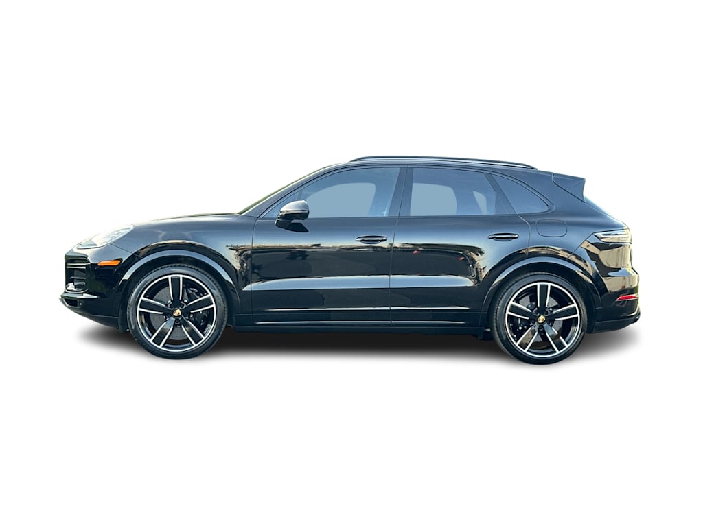 Thumbnail: 2023 Porsche Cayenne - 3