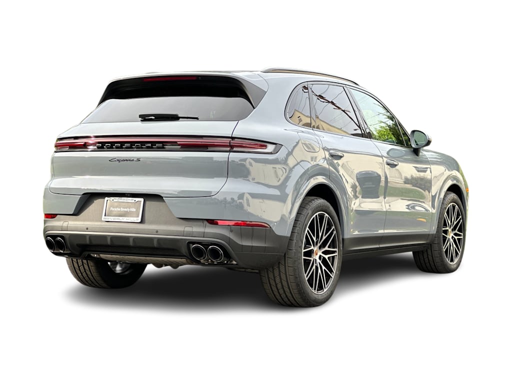 Thumbnail: 2026 Porsche Cayenne - 19