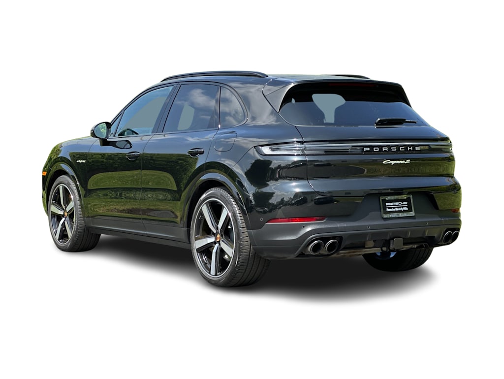 Thumbnail: 2025 Porsche Cayenne - 4