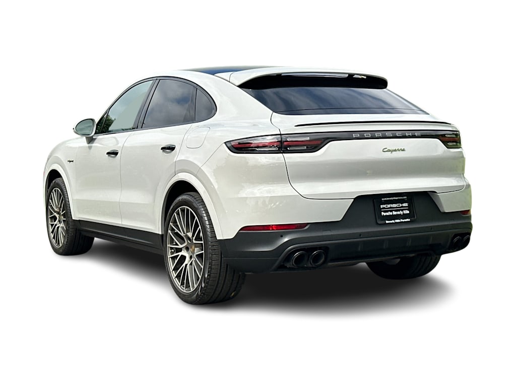 Thumbnail: 2023 Porsche Cayenne - 4