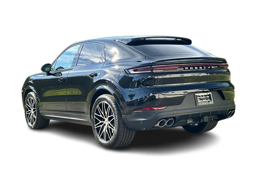 Thumbnail: 2026 Porsche Cayenne - 4