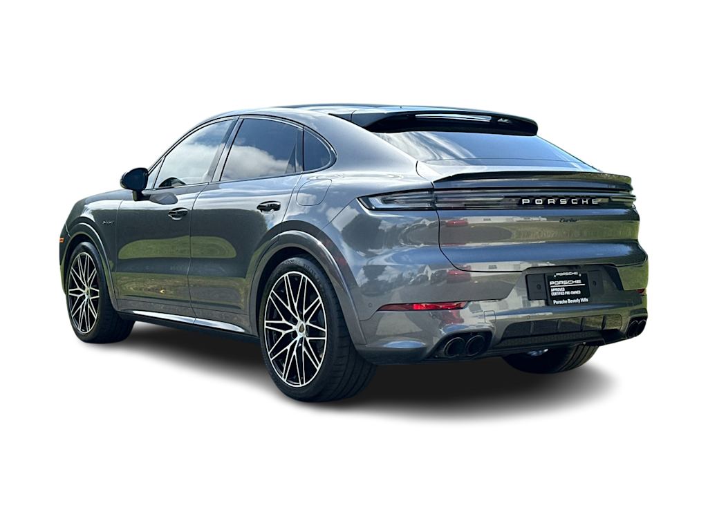 Thumbnail: 2025 Porsche Cayenne - 4