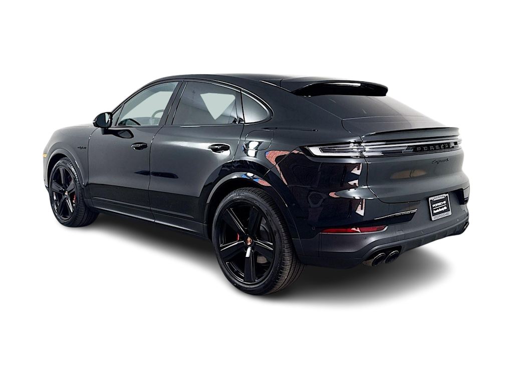 Thumbnail: 2026 Porsche Cayenne - 30
