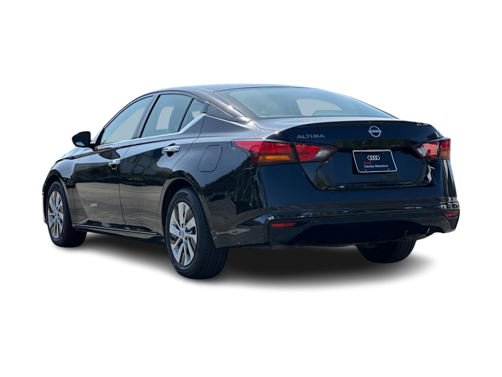 Thumbnail: 2024 Nissan Altima - 4