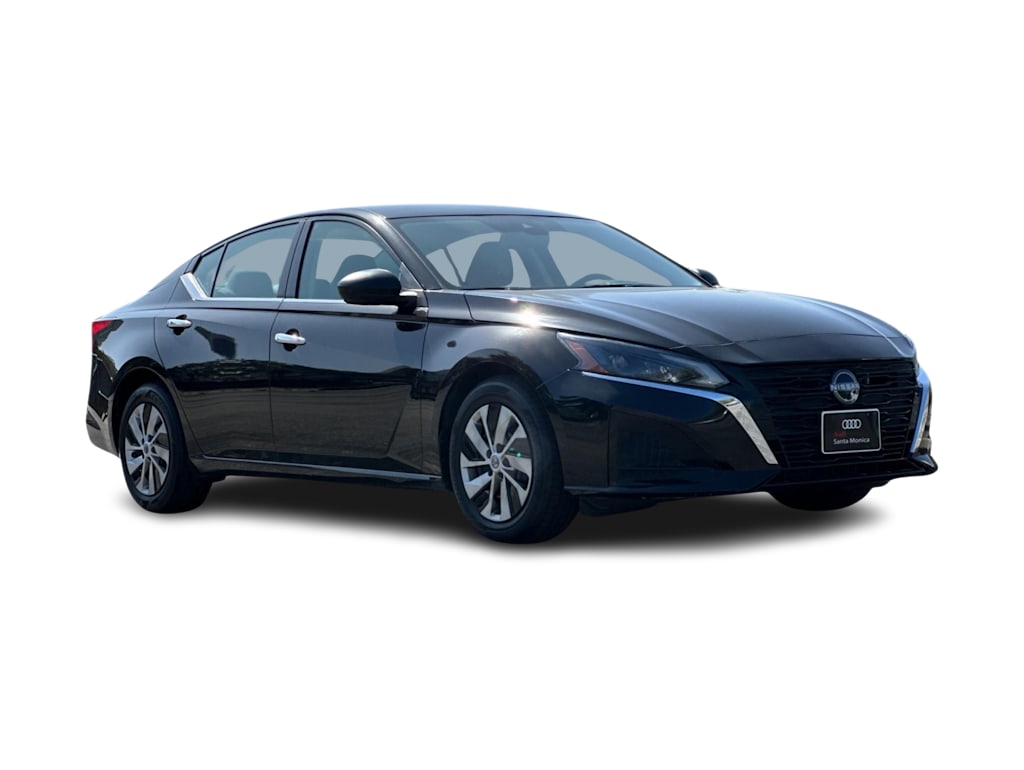 Thumbnail: 2024 Nissan Altima - 18