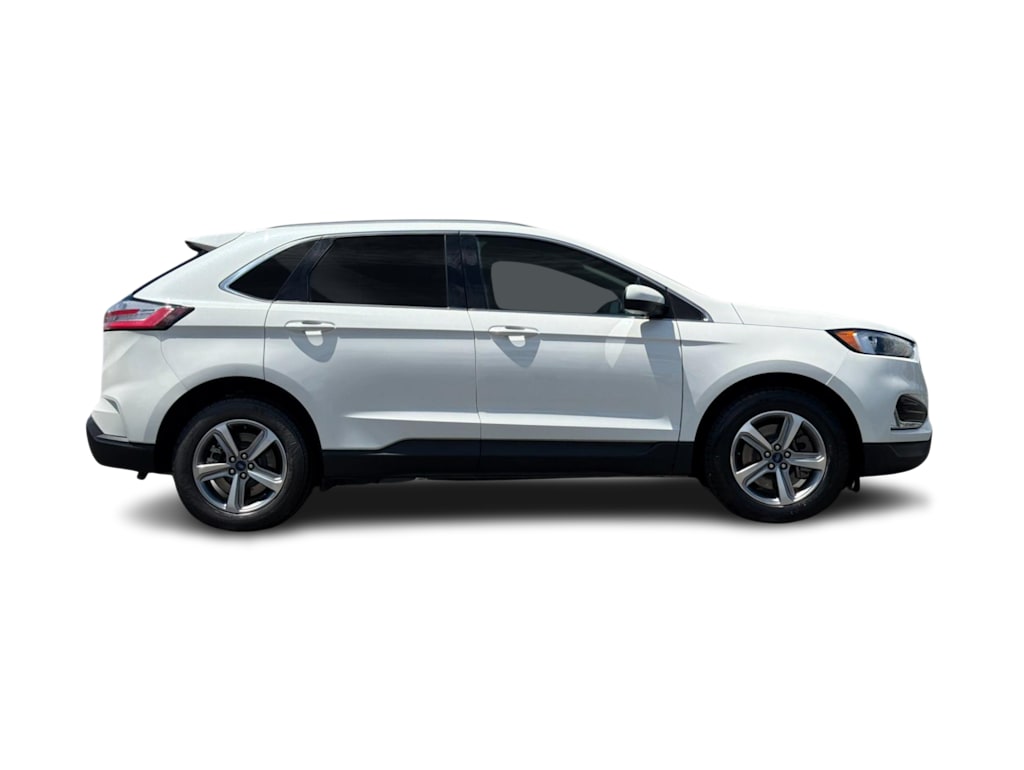 Thumbnail: 2022 Ford Edge - 17