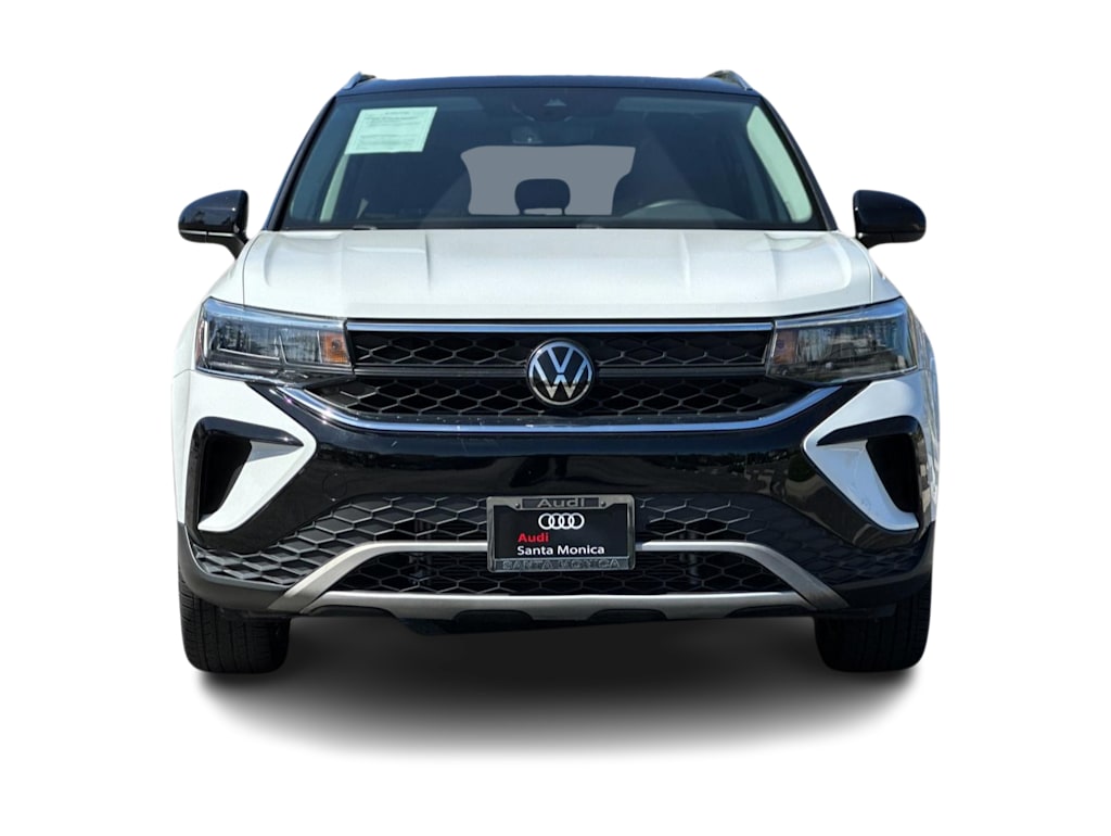Thumbnail: 2023 Volkswagen Taos - 6