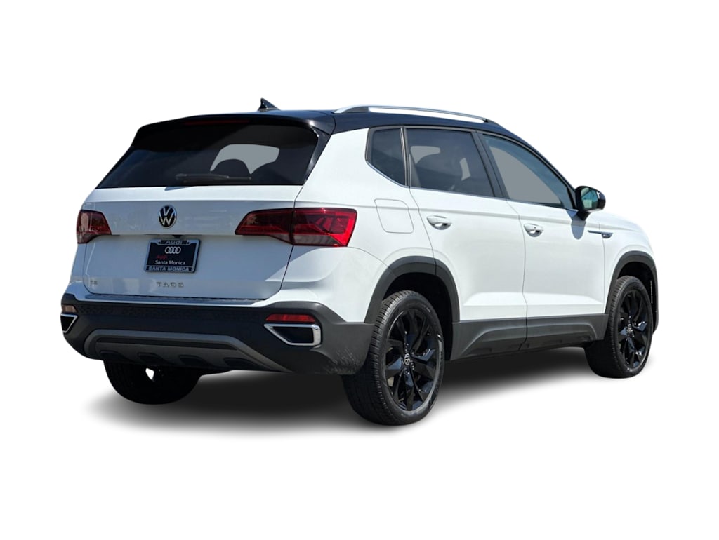 Thumbnail: 2023 Volkswagen Taos - 17
