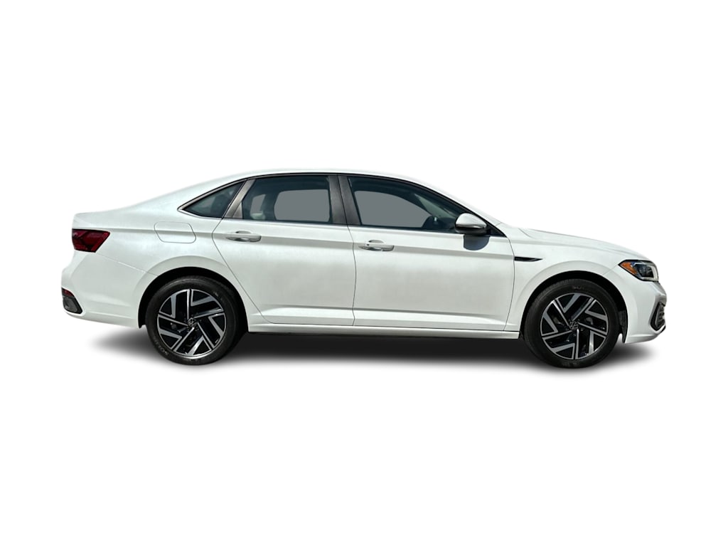 Thumbnail: 2024 Volkswagen Jetta - 17