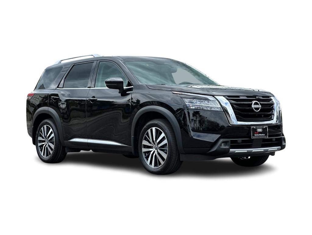 Thumbnail: 2022 Nissan Pathfinder - 19