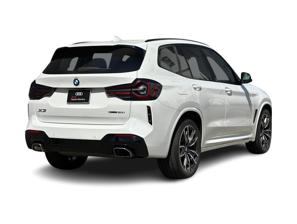 Thumbnail: 2022 BMW X3 - 17
