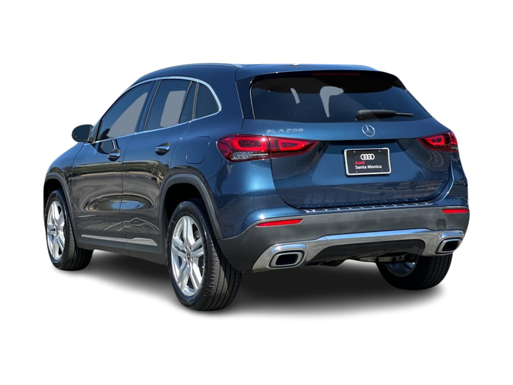 Thumbnail: 2022 Mercedes-Benz GLA - 4