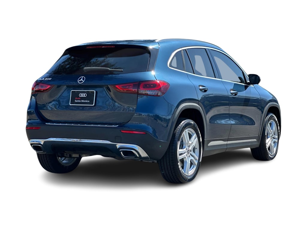 Thumbnail: 2022 Mercedes-Benz GLA - 18
