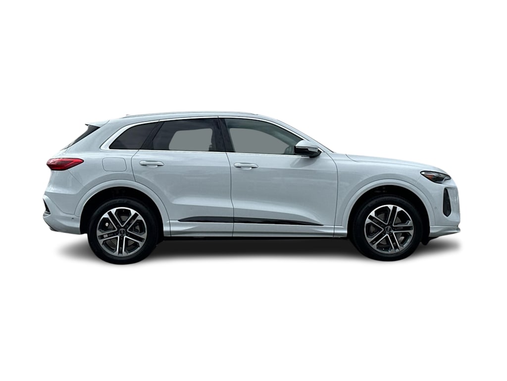 Thumbnail: 2025 Audi Q5 - 18