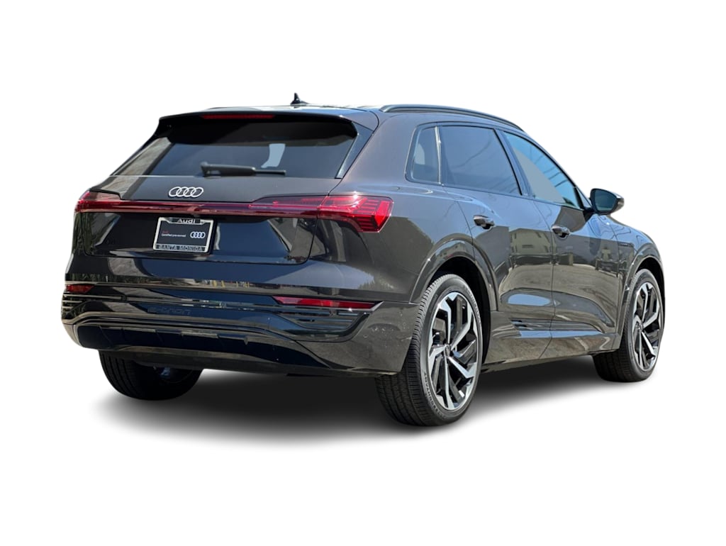 Thumbnail: 2025 Audi Q5 - 16
