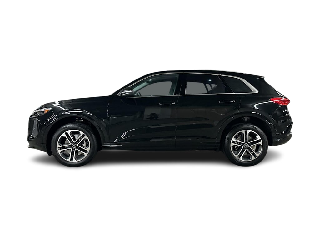 Thumbnail: 2025 Audi Q5 - 3