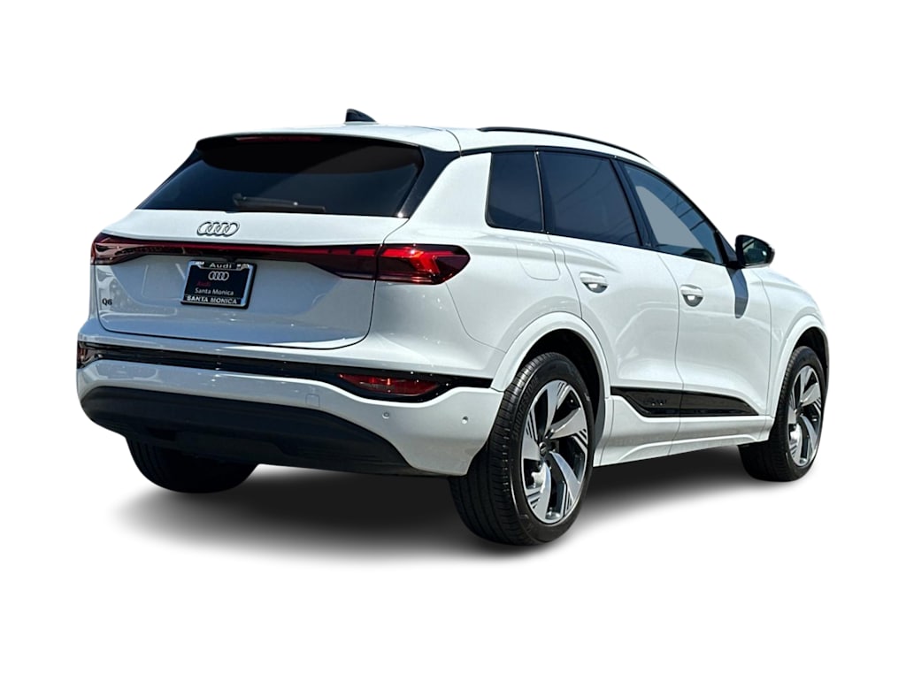Thumbnail: 2025 Audi Q6 e-tron - 16