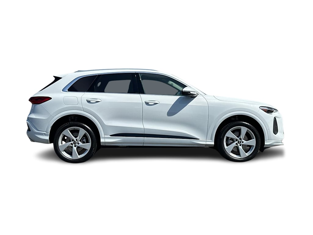 Thumbnail: 2025 Audi Q5 - 18