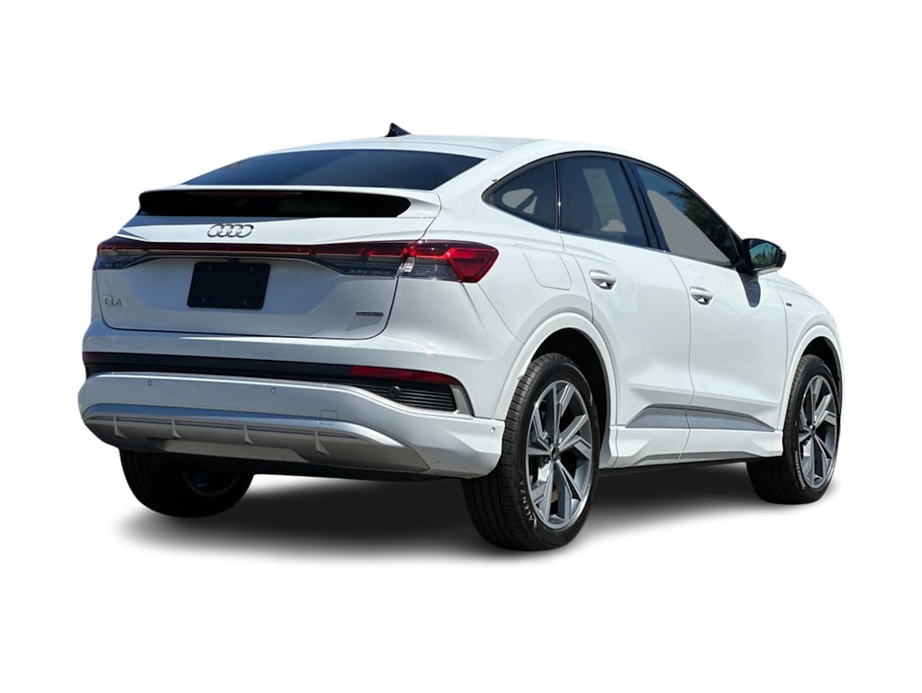 Thumbnail: 2023 Audi Q4 e-tron - 18