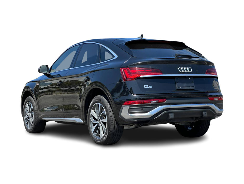 Thumbnail: 2023 Audi Q5 - 4