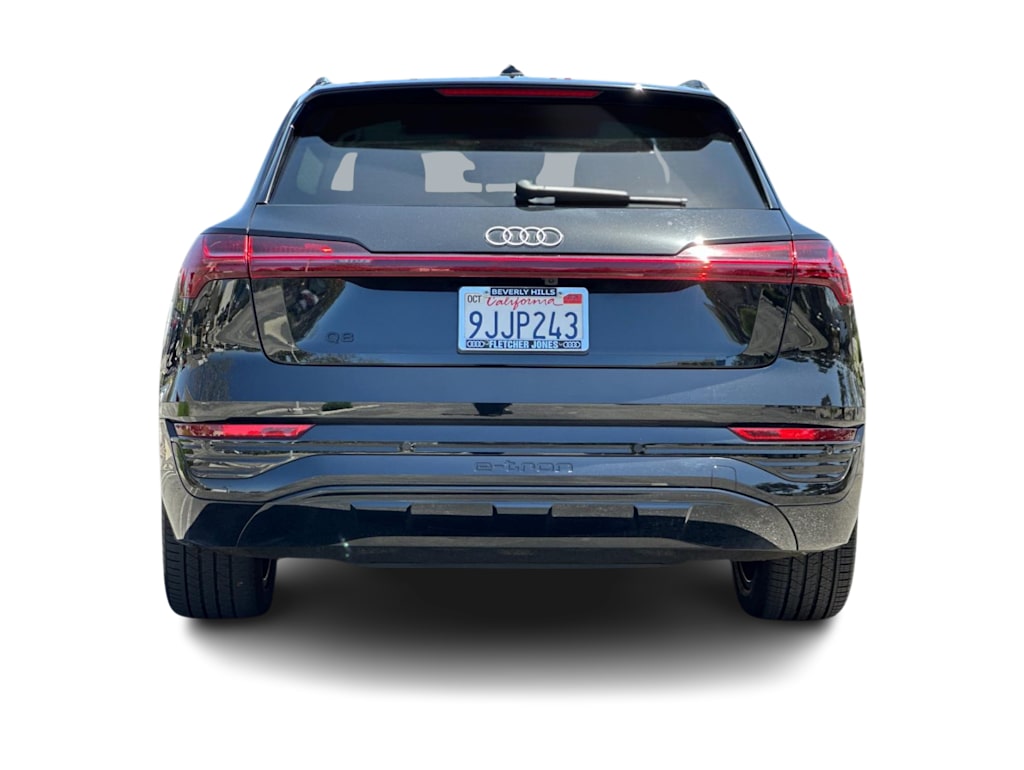 Thumbnail: 2024 Audi Q8 e-tron - 4
